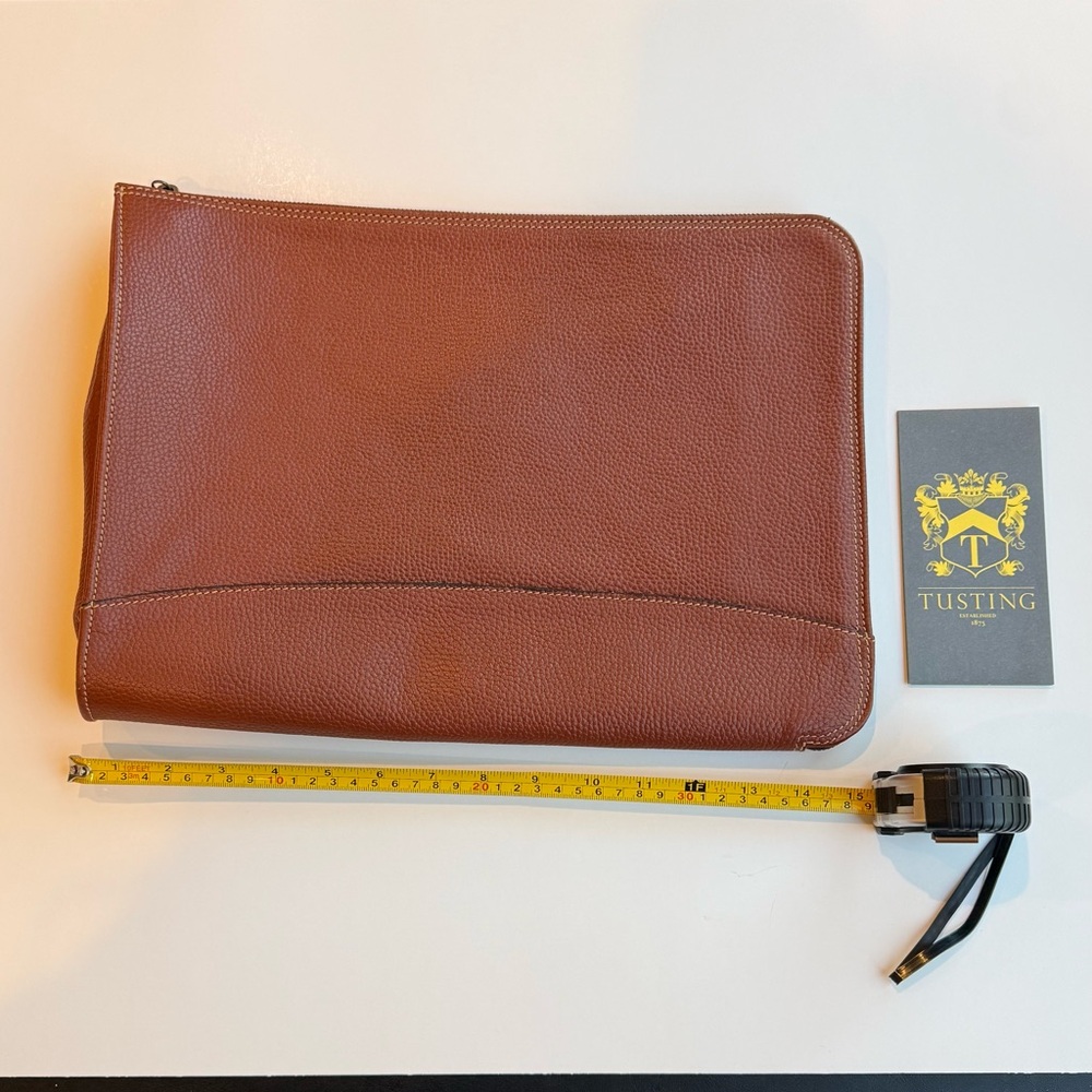 Levenger x Tusting leather folio